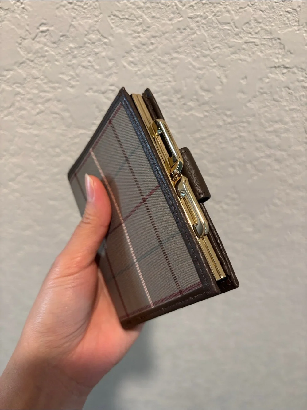 Burberrys Vintage Check Kisslock Wallet in Brown Plaid